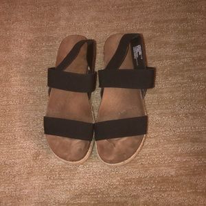 Steve Madden sandals